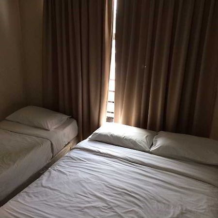 Hotel Zamburger Sg Bakap Kampong Gurun Exterior foto