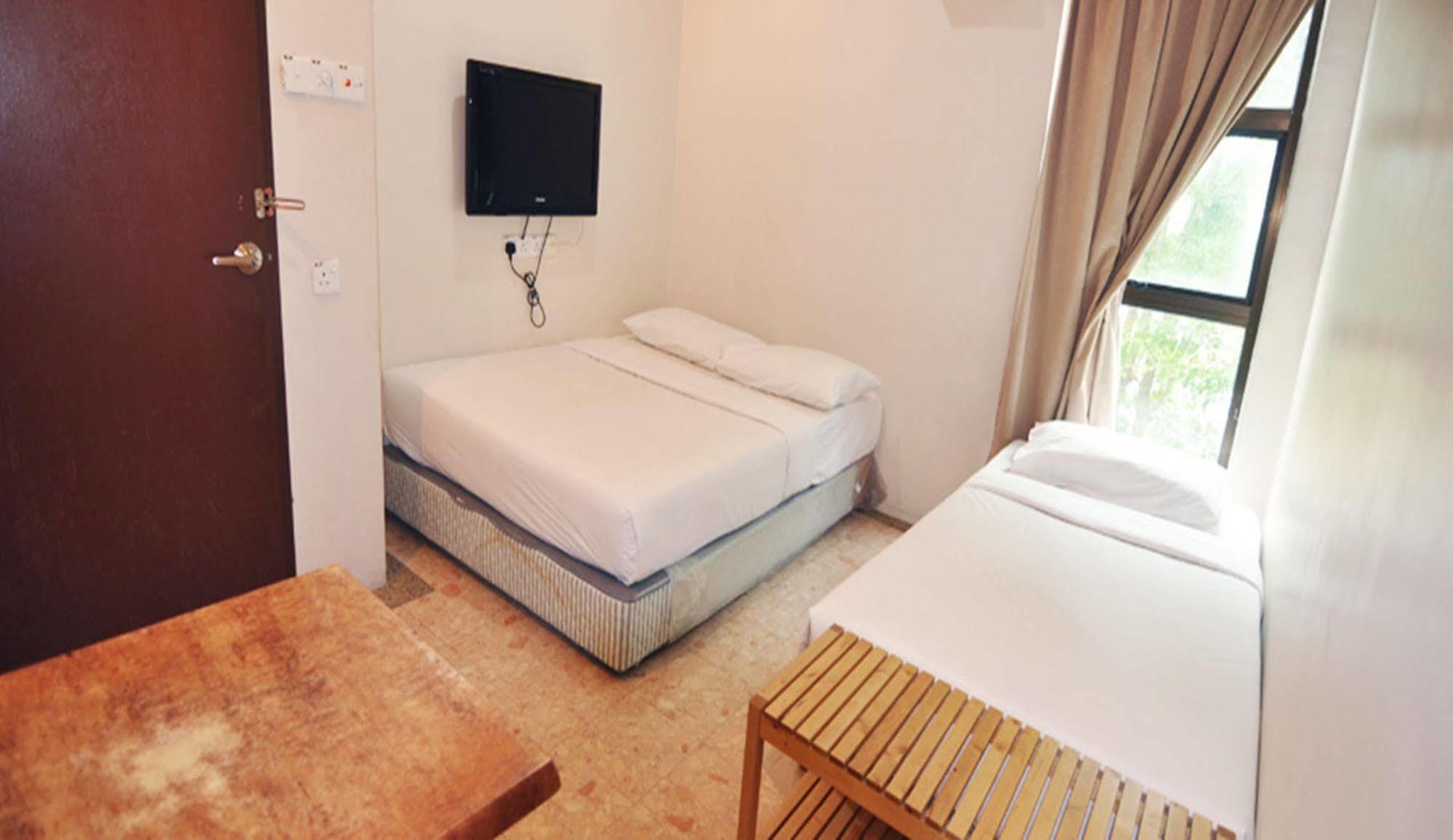 Hotel Zamburger Sg Bakap Kampong Gurun Exterior foto